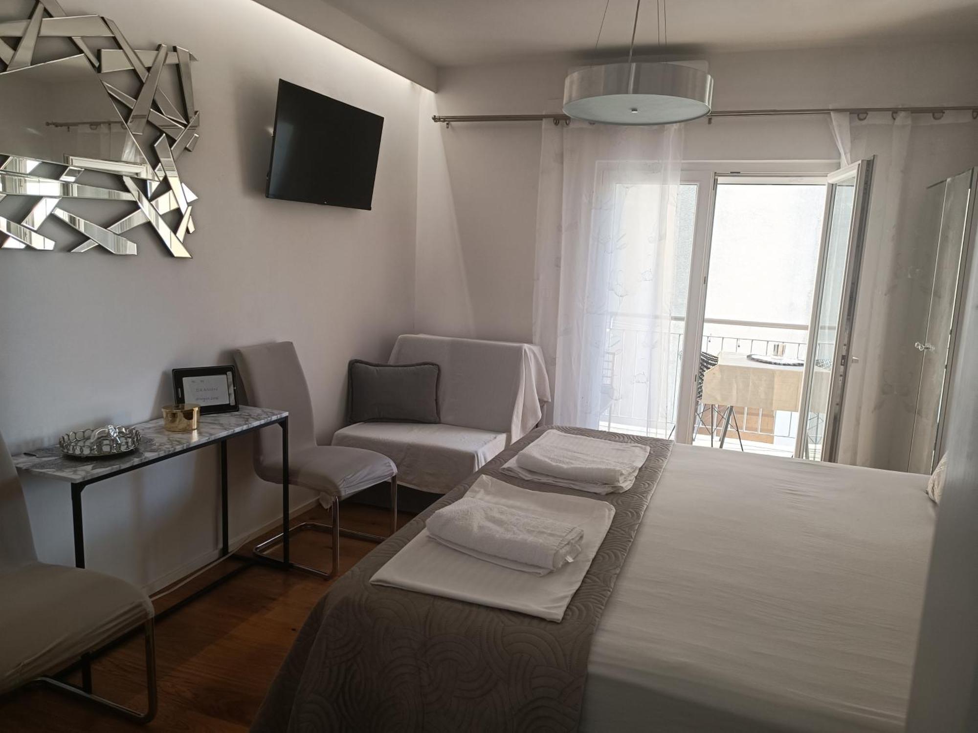 Apartment Golden Sunrise - 4 Ul.Petra Svacica11 Baška Voda Buitenkant foto